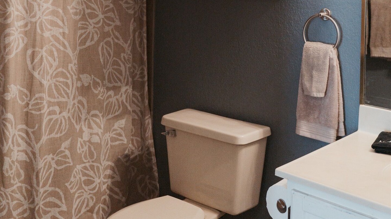 Photo of Bathroom in Highland Lake Estates