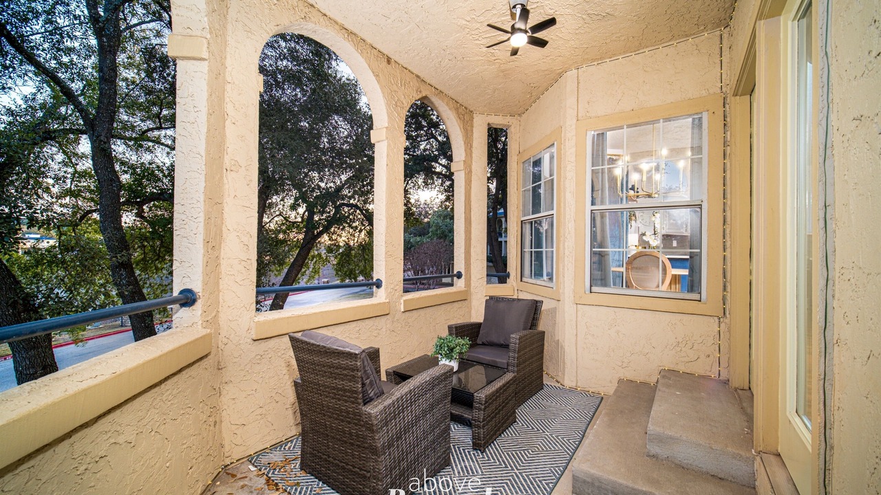 Photo of Patio Balcony in Highland Lake Estates