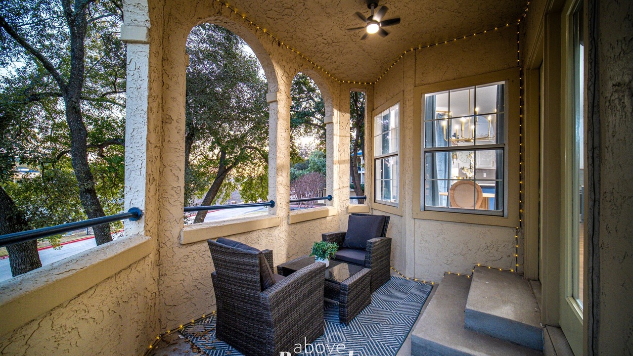 Photo of Patio Balcony in Highland Lake Estates