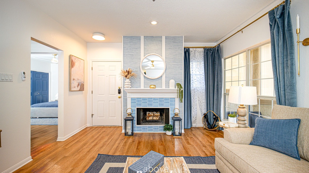 Photo of Livingroom in Highland Lake Estates