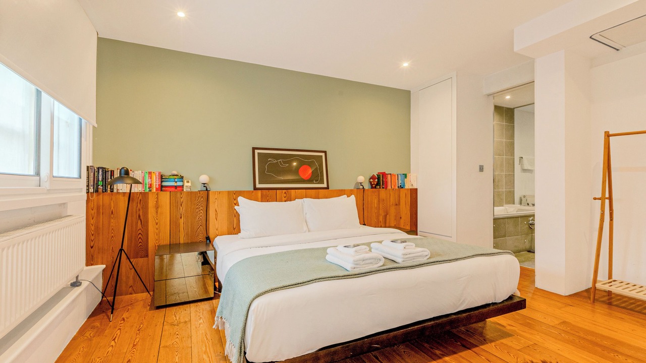 Photo of Bedroom in Notting Dale