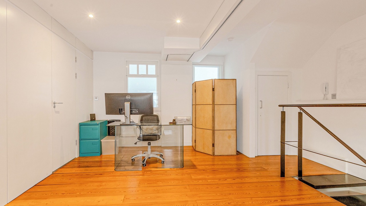 Photo of Others in Notting Dale