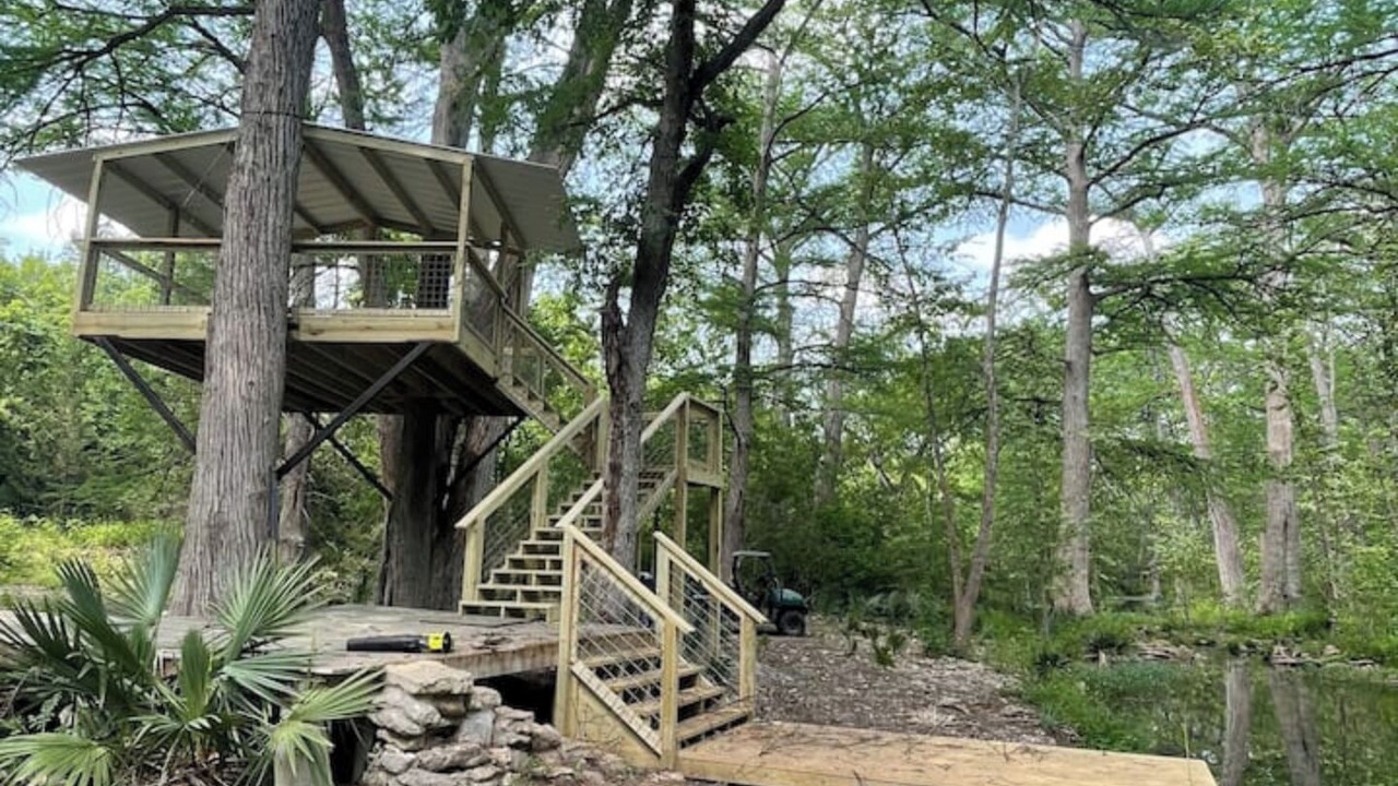 Photo of Outdoor in Spring Branch