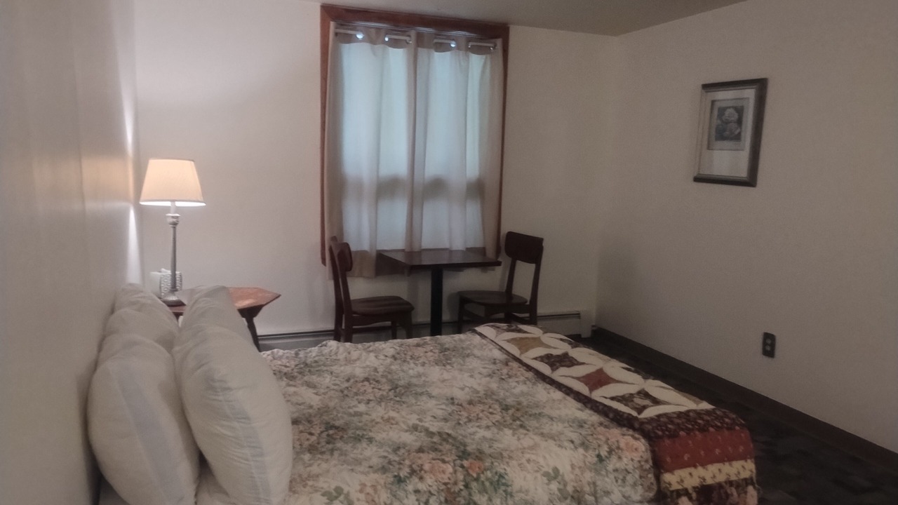 Photo of Bedroom in Oliverea