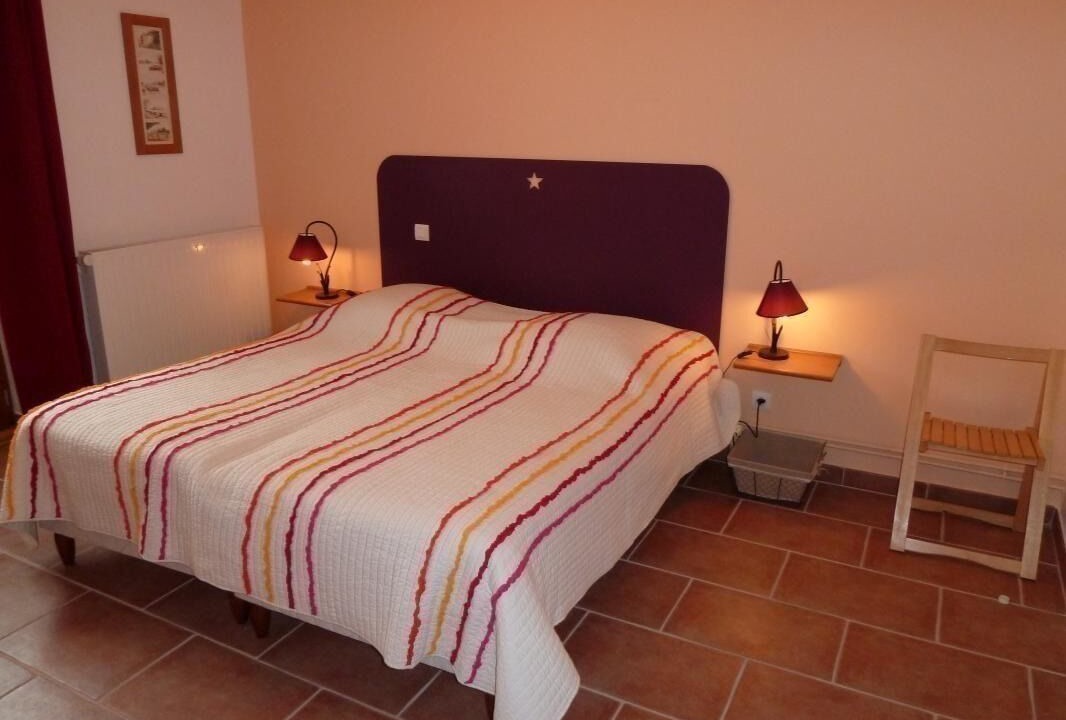 Photo of Bedroom in Givry