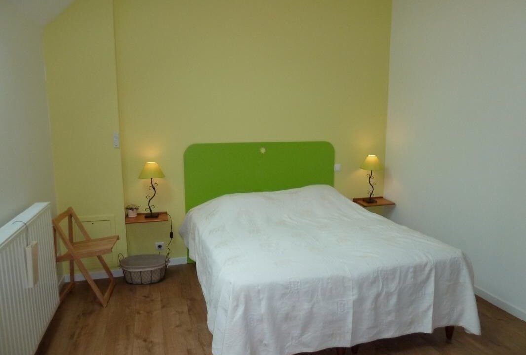 Photo of Bedroom in Givry