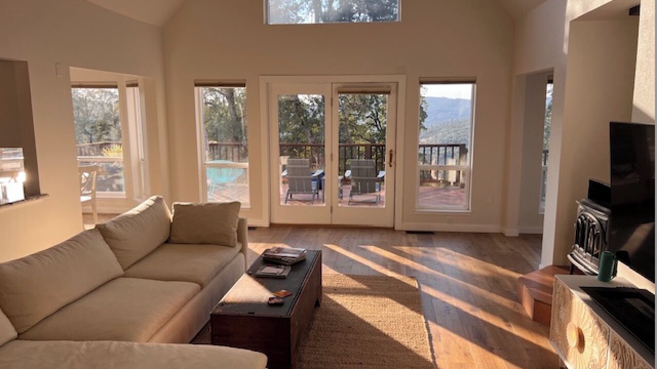 Photo of Livingroom in Penn Valley