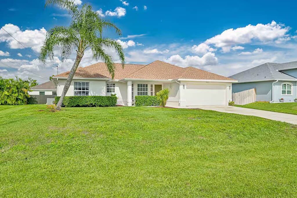 Photo of Outdoor in Pelican