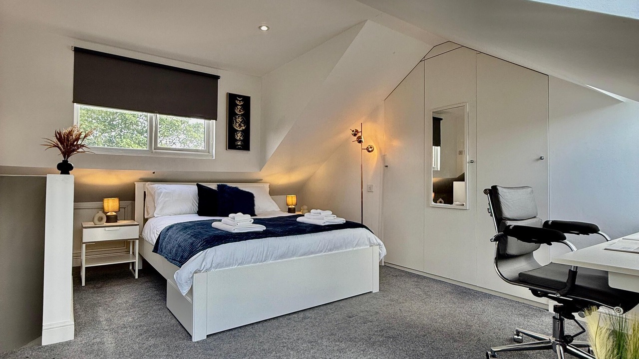 Photo of Bedroom in West Hendon