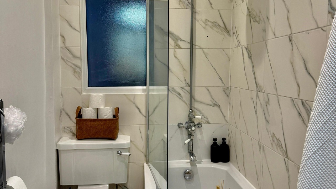 Photo of Bathroom in West Hendon