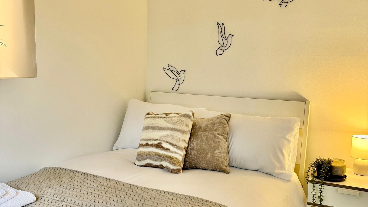 Photo of Bedroom in West Hendon