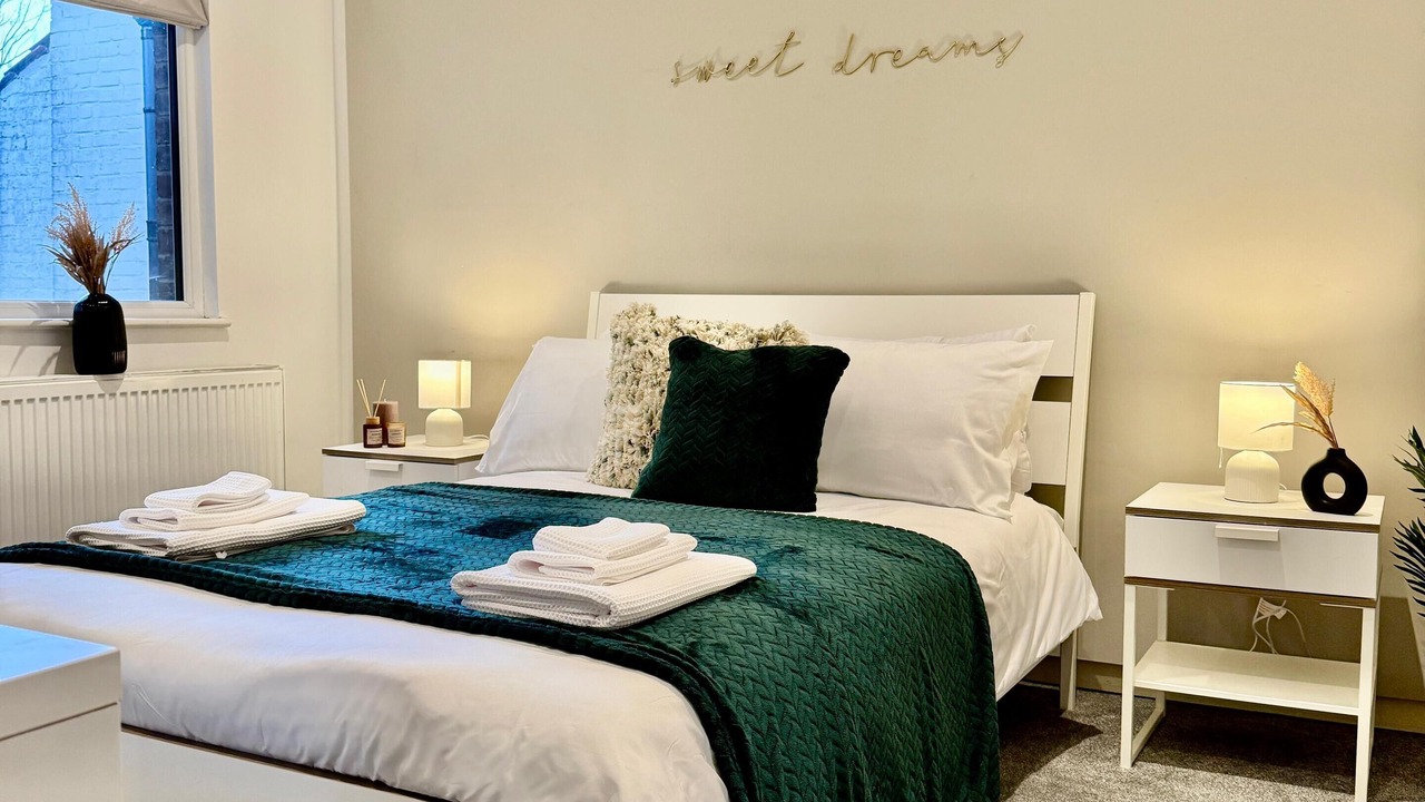 Photo of Bedroom in West Hendon