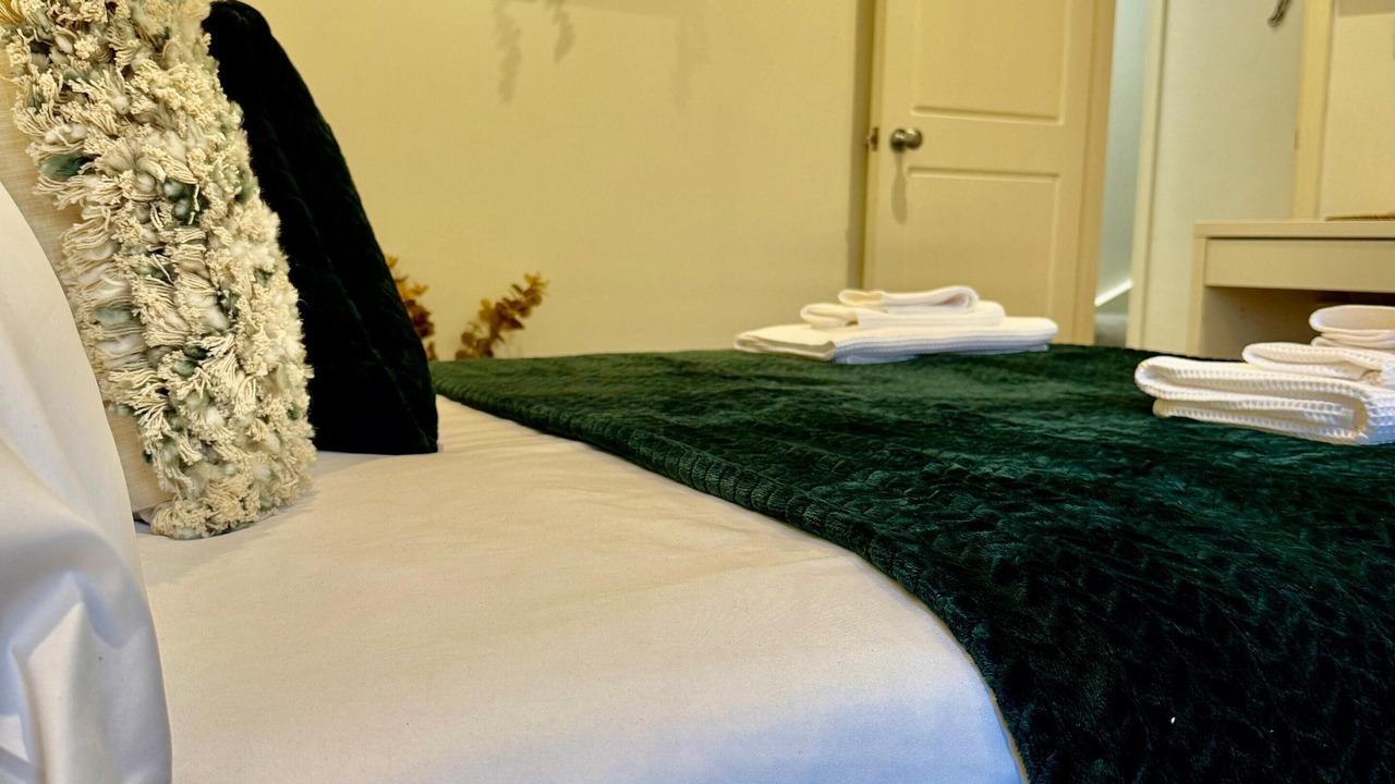 Photo of Bedroom in West Hendon