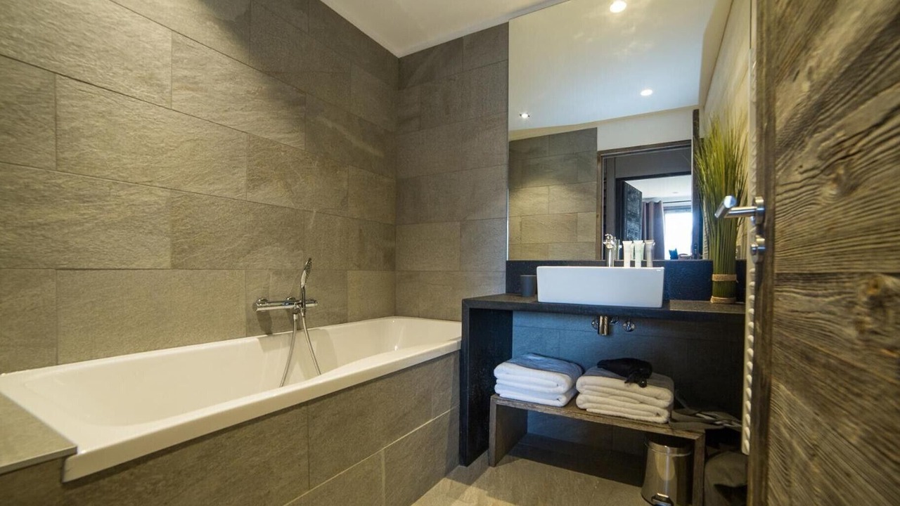 Photo of Bathroom in Superbolquere