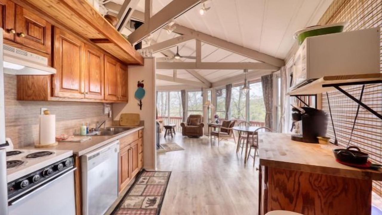 Photo of Kitchen in Beech Mountain