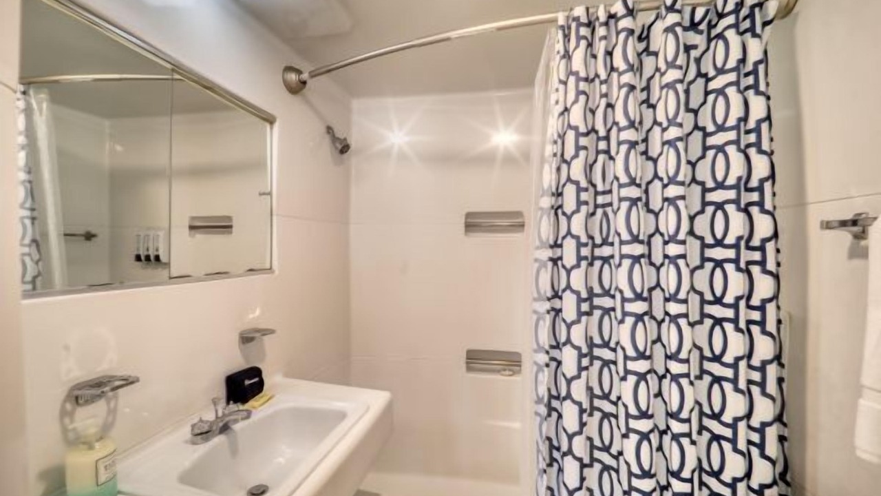 Photo of Bathroom in Beech Mountain