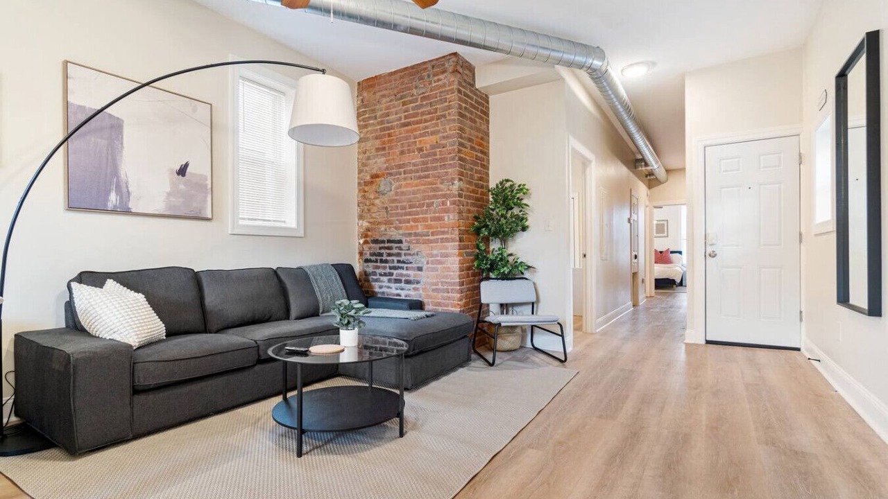 Photo of Bedroom in Point Breeze North