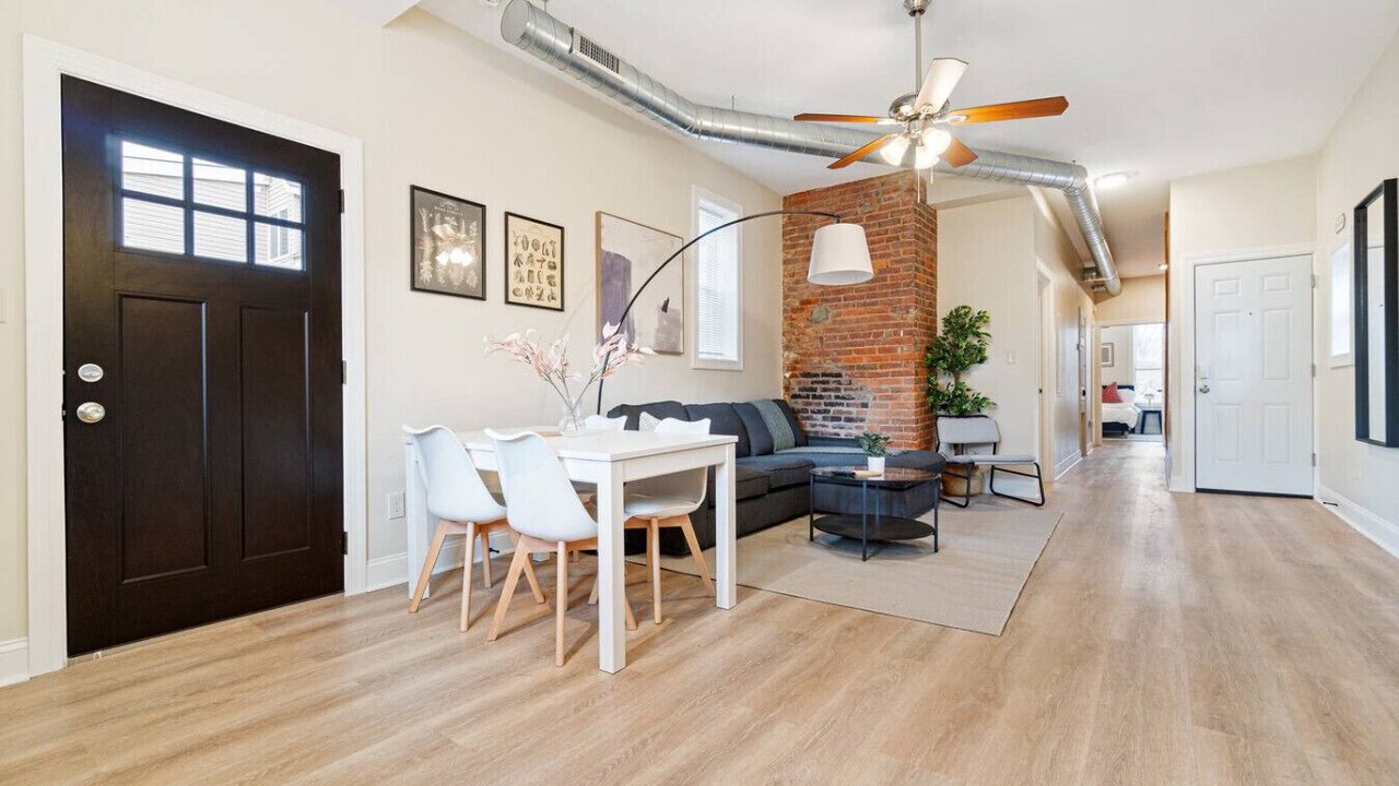 Photo of Bedroom in Point Breeze North