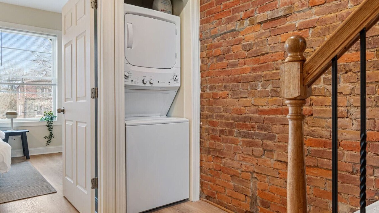 Photo of Bedroom in Point Breeze North