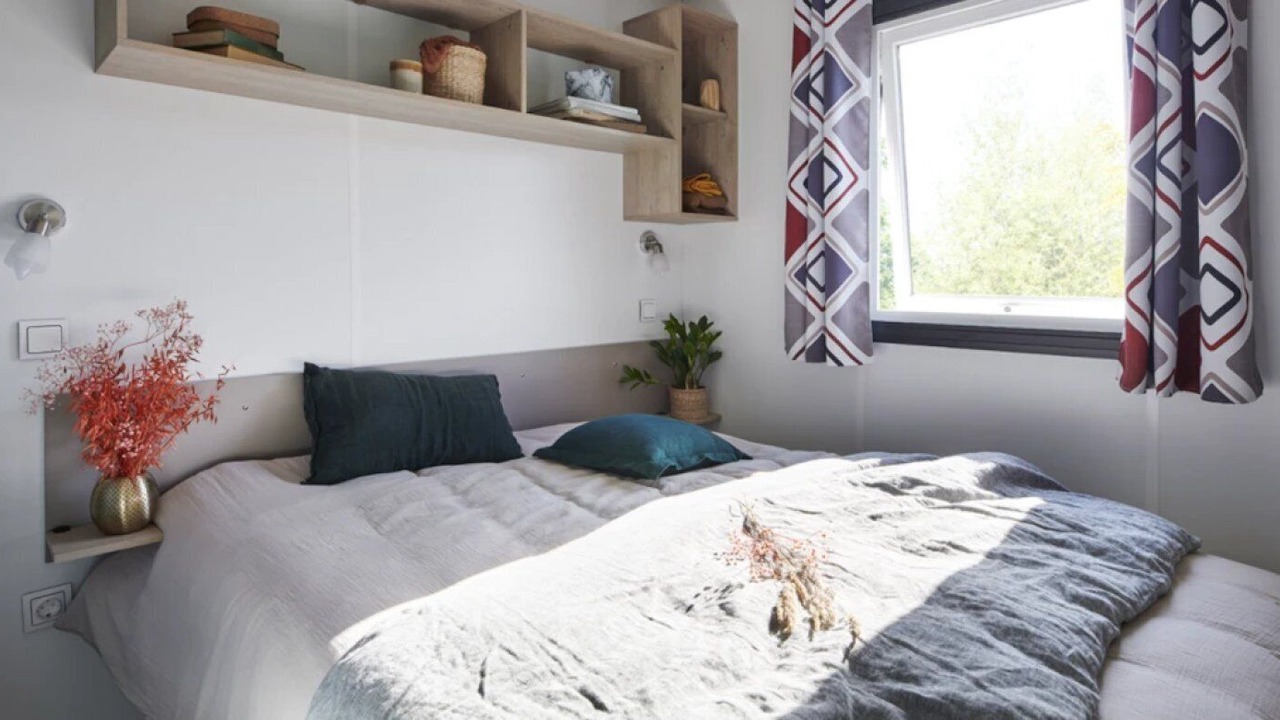 Photo of Bedroom in Quettehou