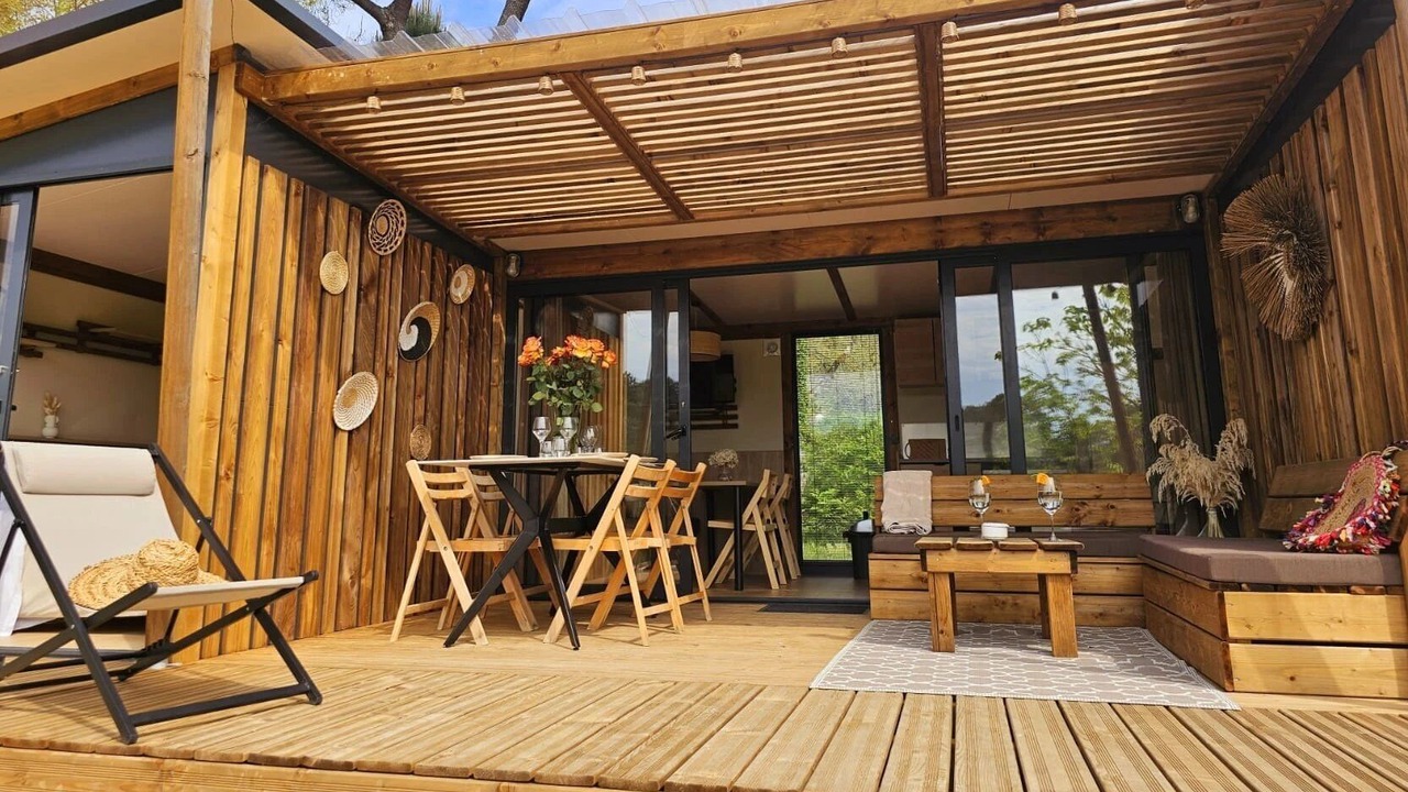 Photo of Outdoor in Douville