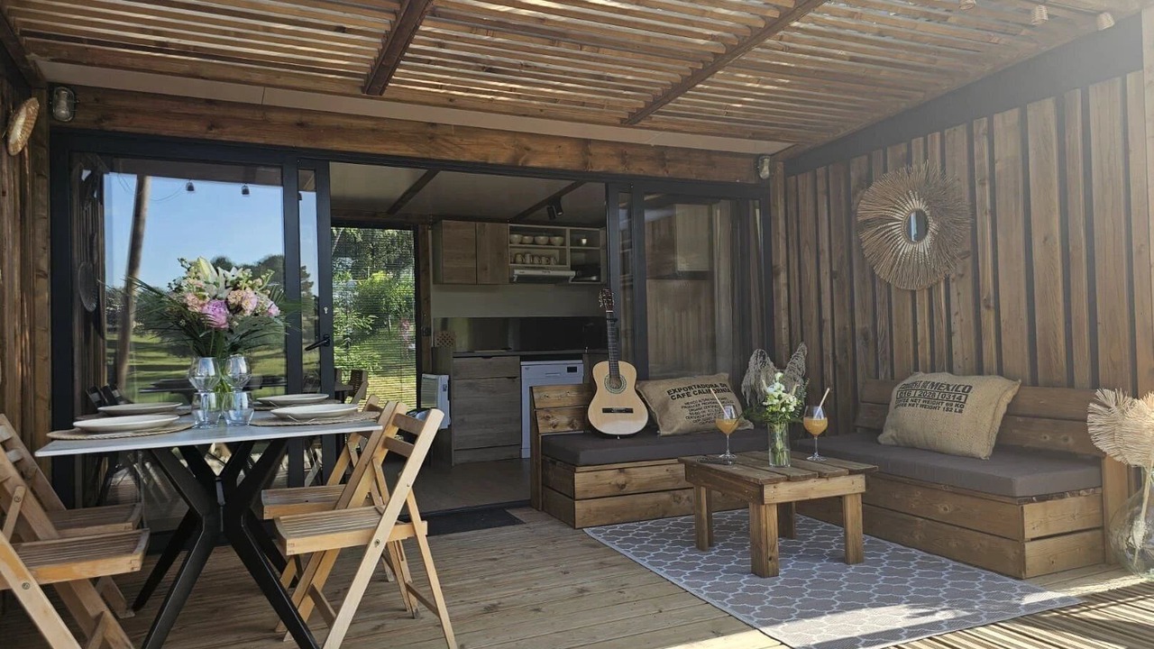 Photo of Outdoor in Douville