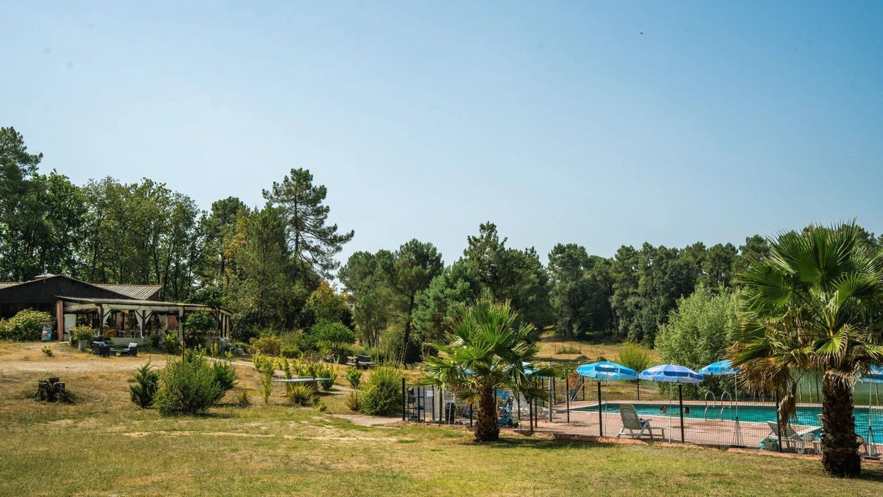 Photo of Outdoor in Douville