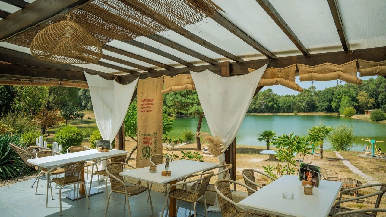 Photo of Outdoor in Douville