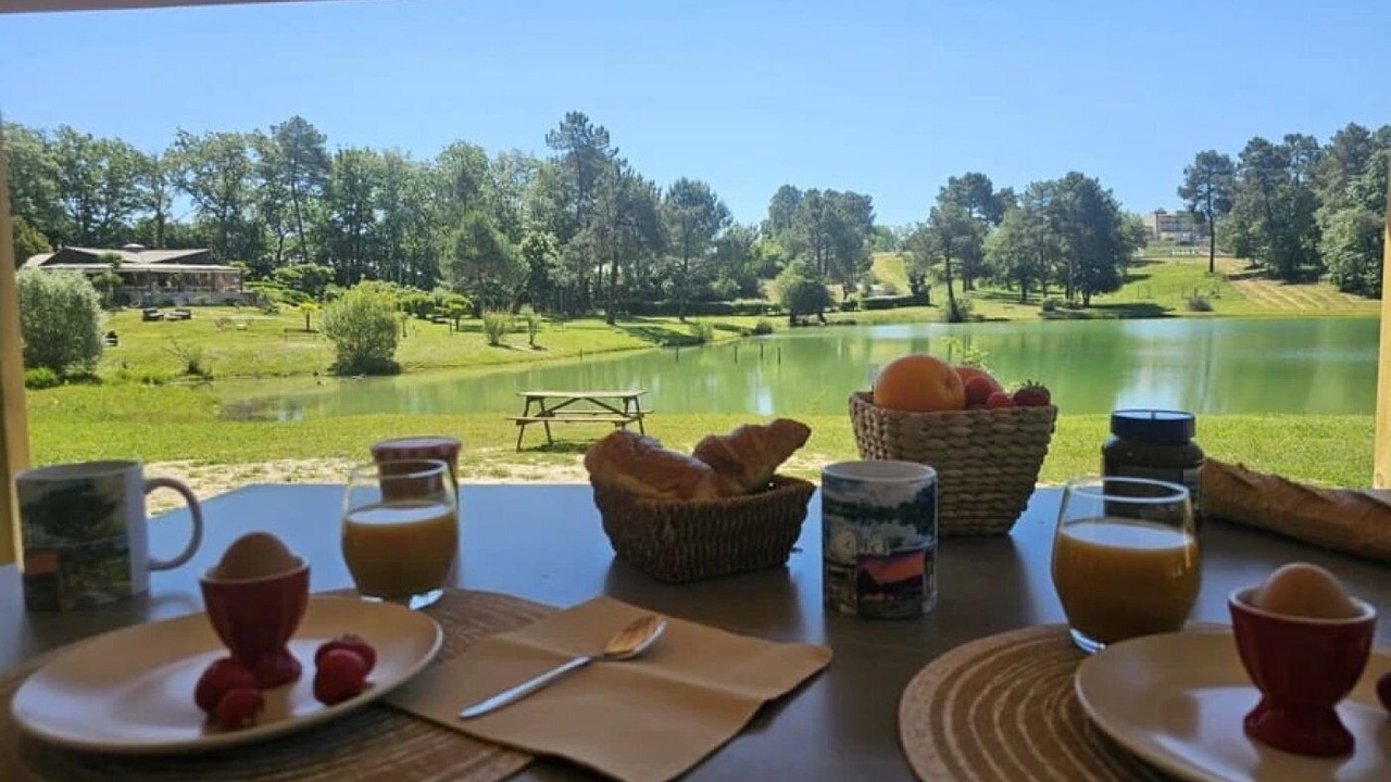 Photo of Outdoor in Douville