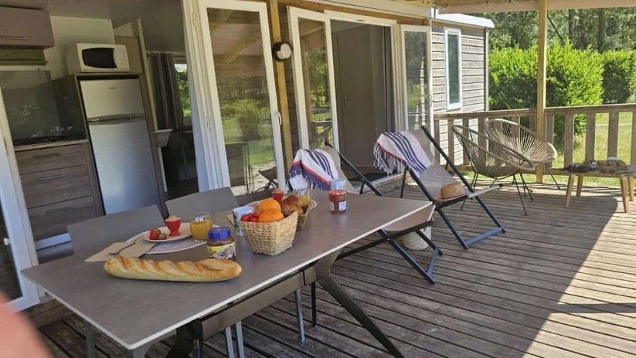 Photo of Outdoor in Douville