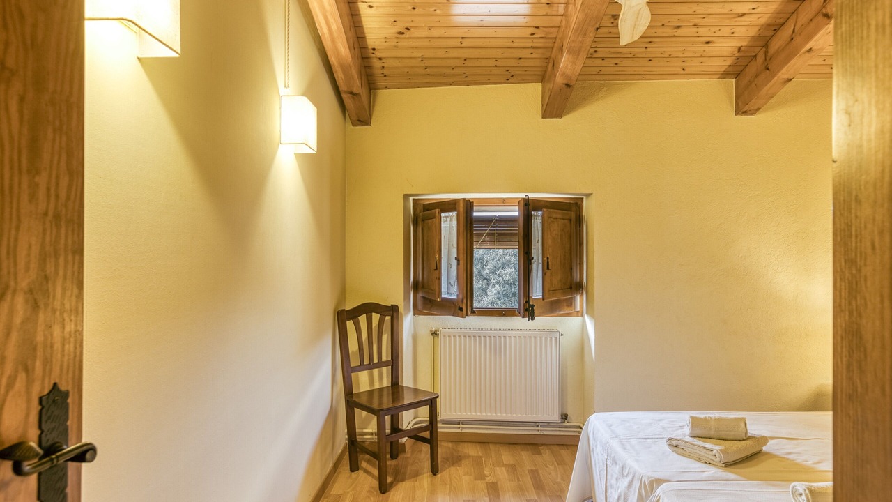 Photo of Bedroom in Maia de Montcal