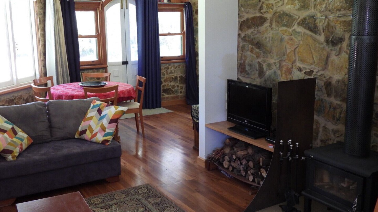 Photo of Livingroom in Kinglake