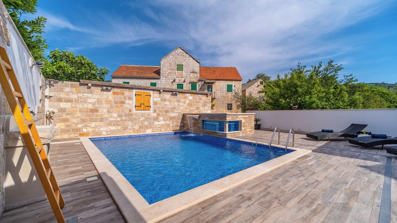 Photo of Outdoor in Nerezise