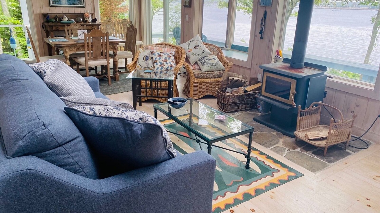 Photo of Livingroom in South Bristol