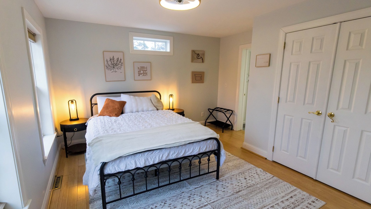 Photo of Bedroom in Lake Murray of Richland