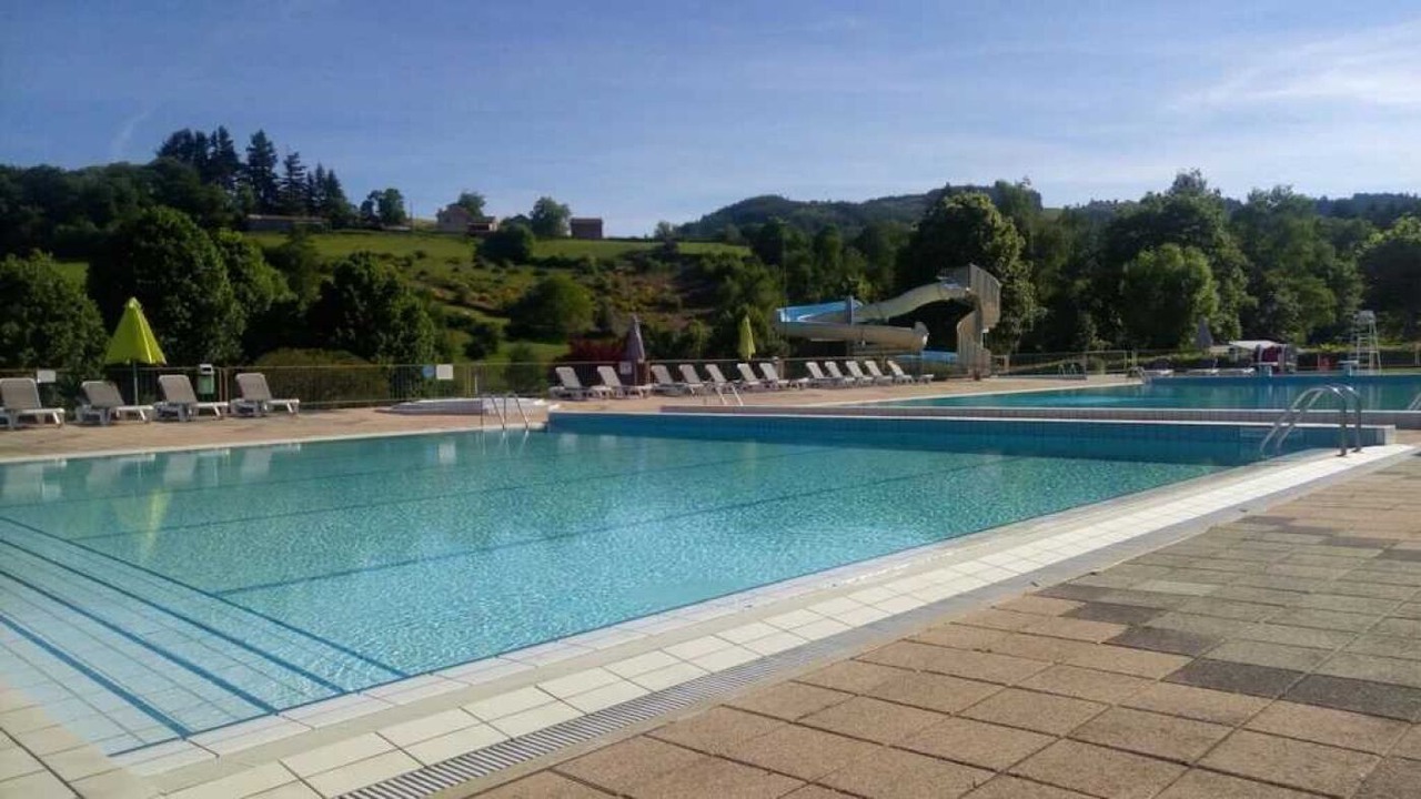 Photo of Outdoor in Matour