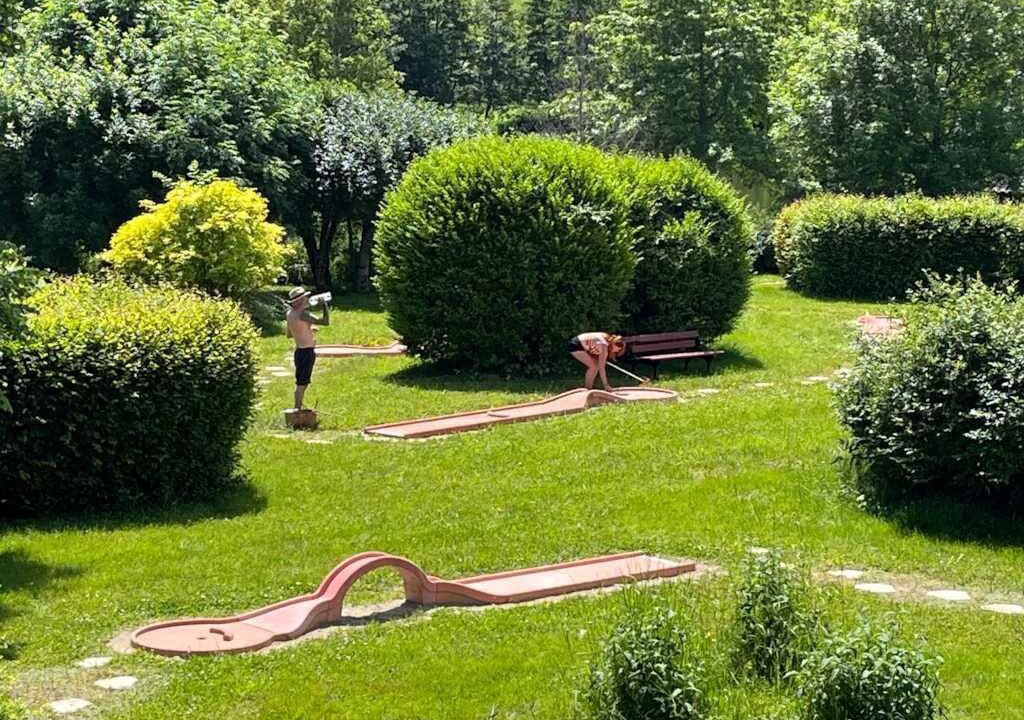 Photo of Outdoor in Matour