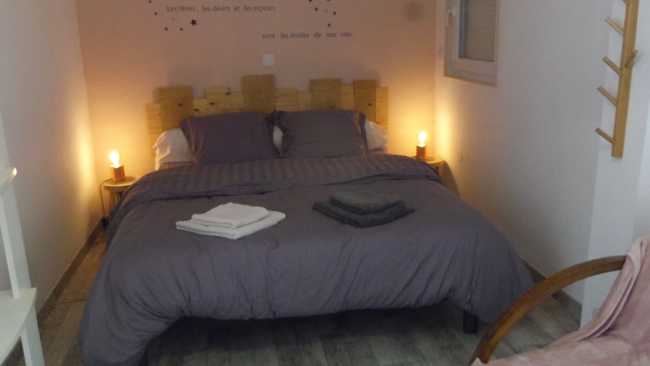 Photo of Bedroom in Piolenc