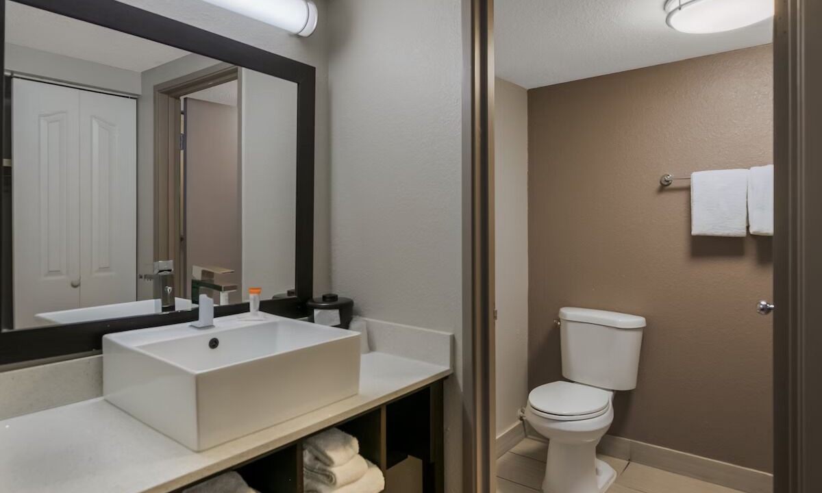 Photo of Bathroom in Ashley Oaks
