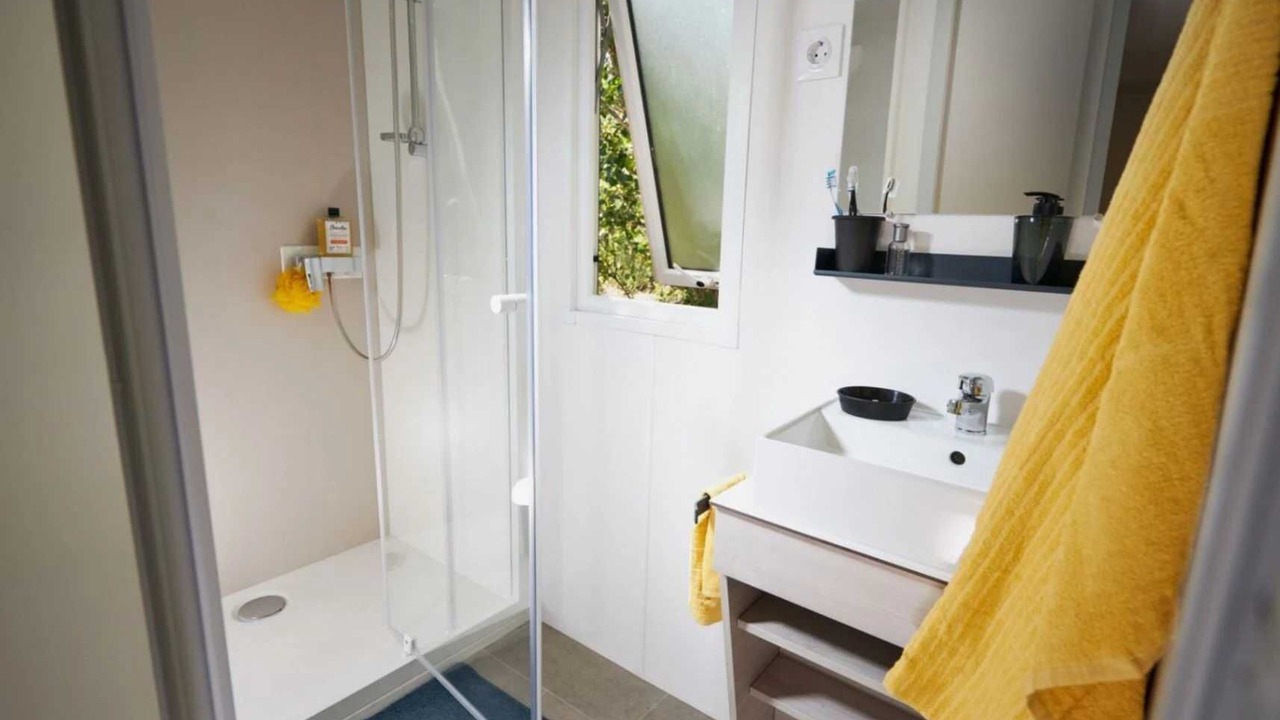 Photo of Bathroom in Tharon-Plage