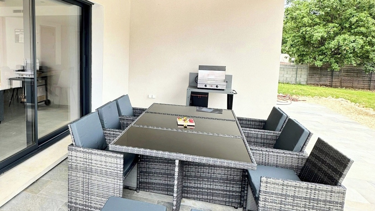 Photo of Outdoor in Salavas