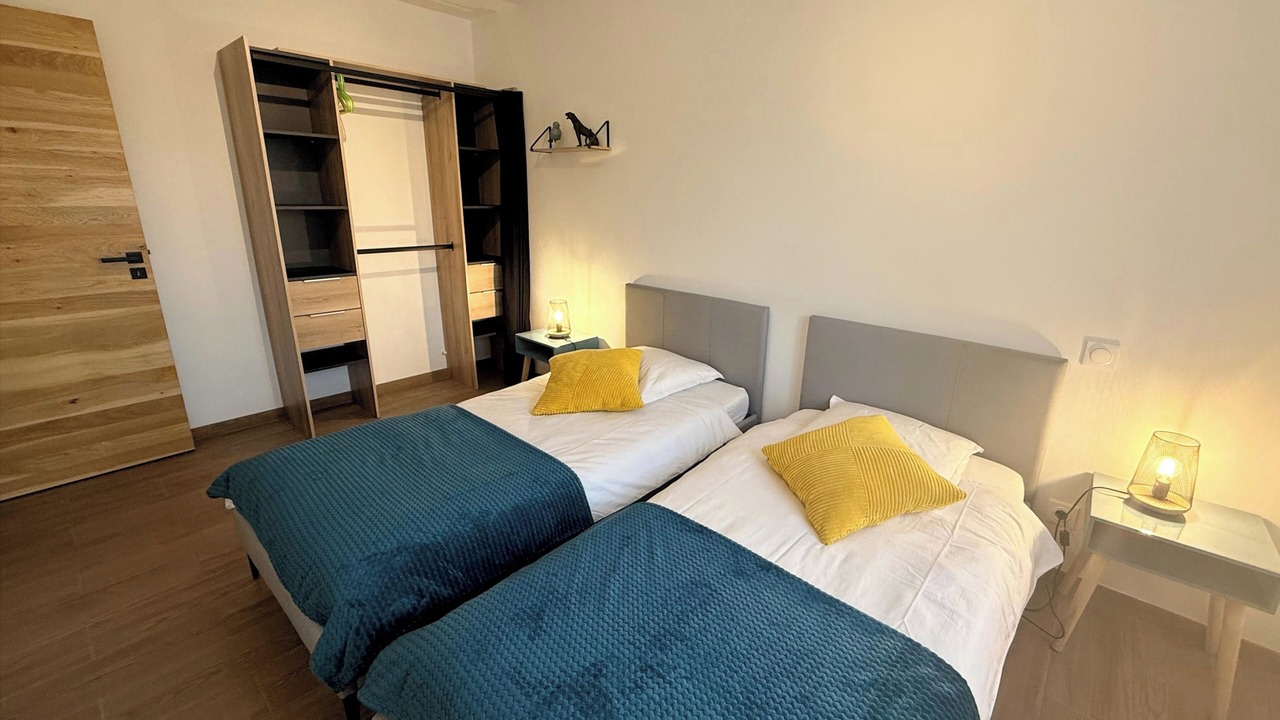 Photo of Bedroom in Salavas
