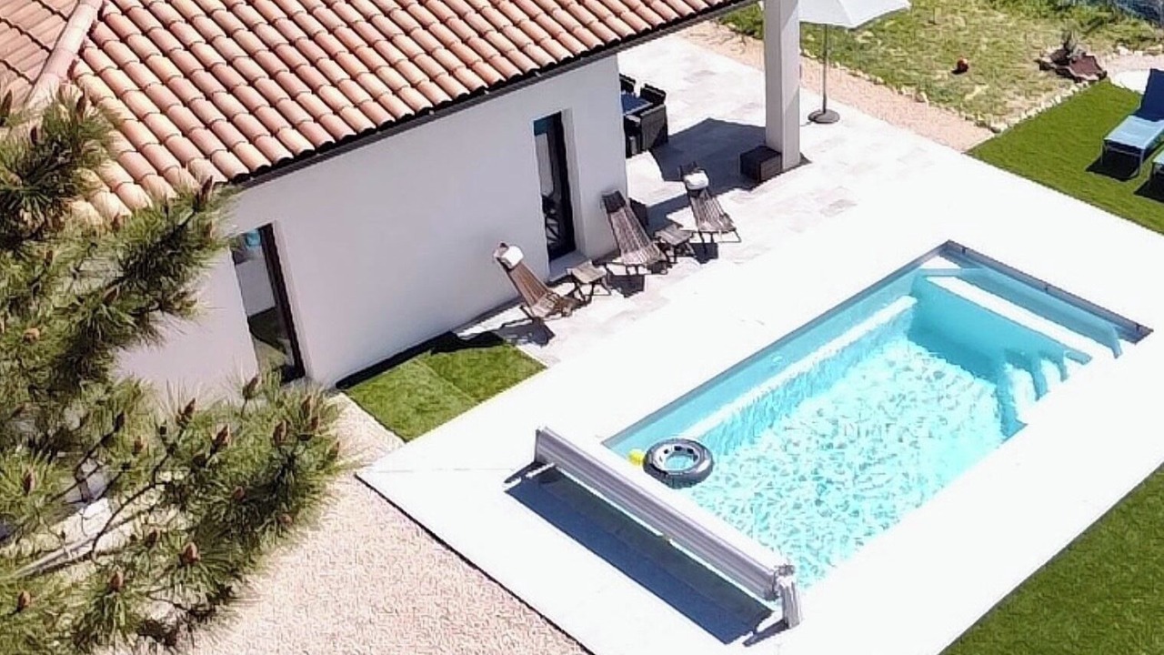 Photo of Outdoor in Salavas