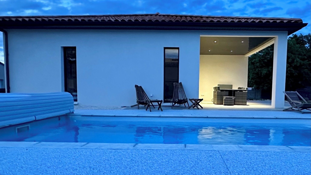 Photo of Outdoor in Salavas