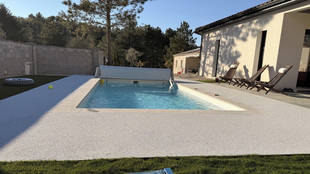 Photo of Outdoor in Salavas