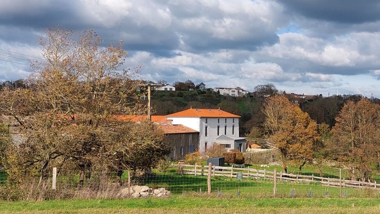 Photo of Others in Le Poire-sur-Vie