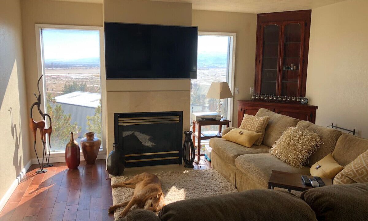 Photo of Livingroom in Fruita
