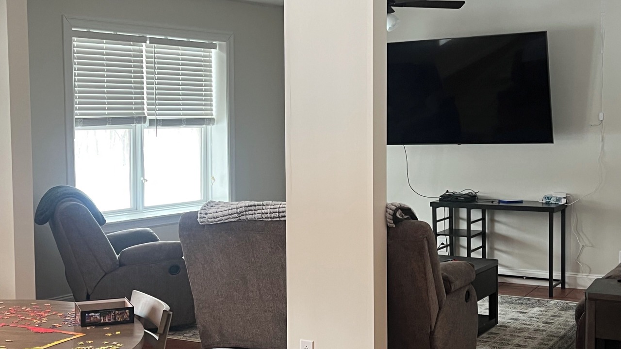 Photo of Livingroom in Blodgett Mills