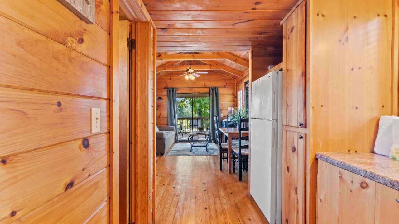 Photo of Livingroom in Wears Valley