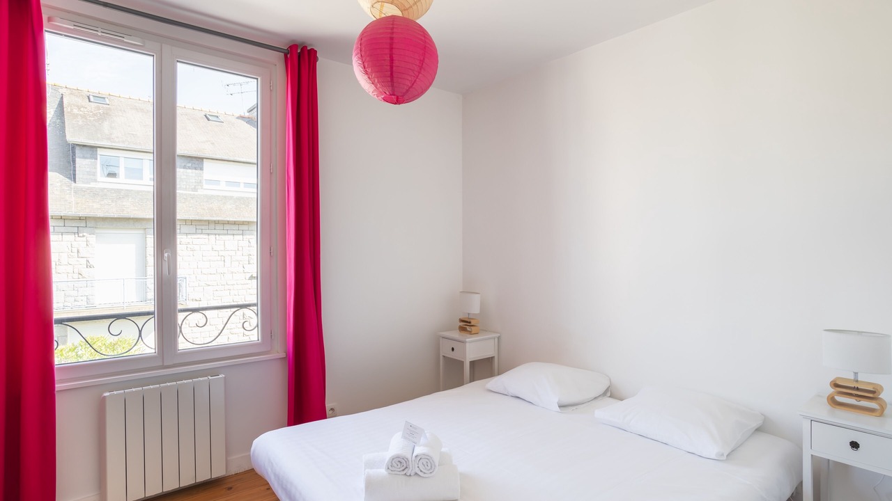 Photo of Bedroom in Lancieux